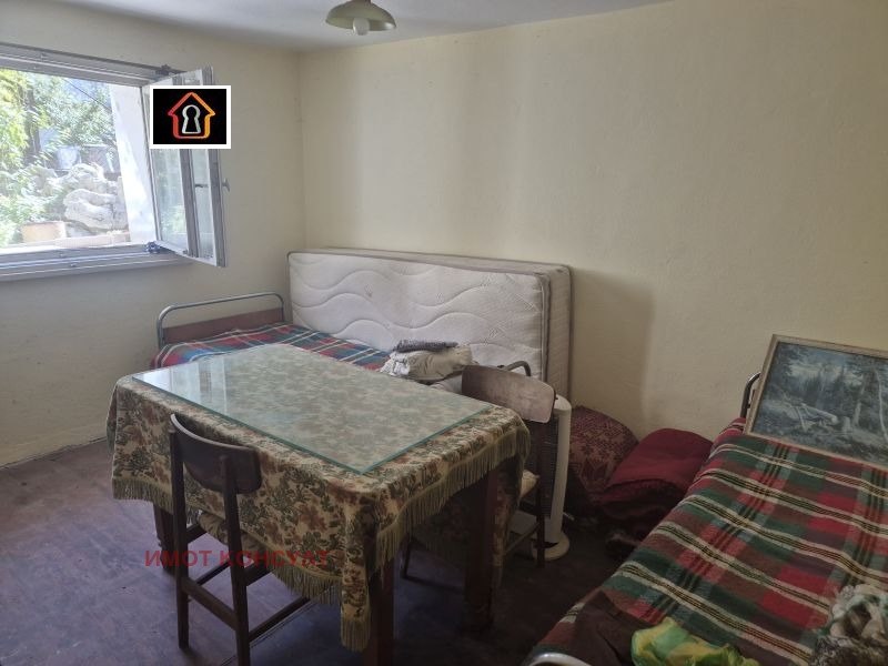 Продава ЕТАЖ ОТ КЪЩА, гр. Враца, Подбалканска, снимка 9 - Етаж от къща - 56016856