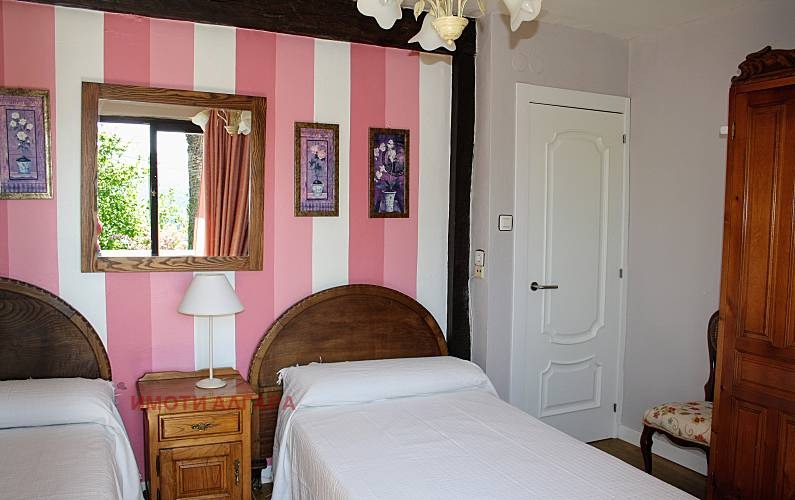 Na sprzedaż  Dom Szumen , Matnica , 215 mkw | 98253441 - obraz [11]