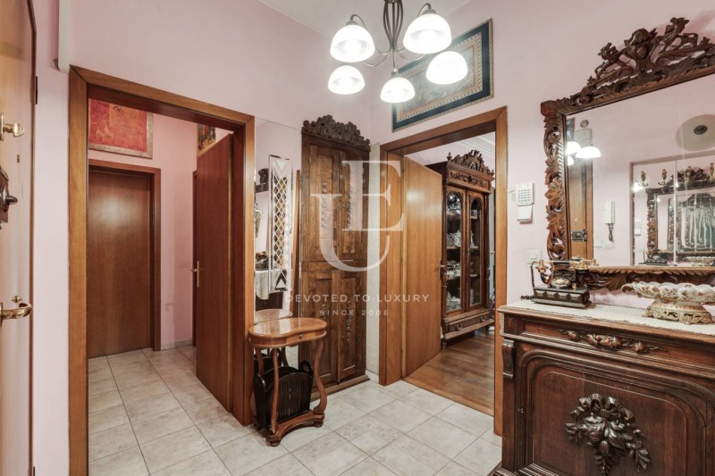 Na prodej  Dům Sofia , Centar , 200 m2 | 60783121