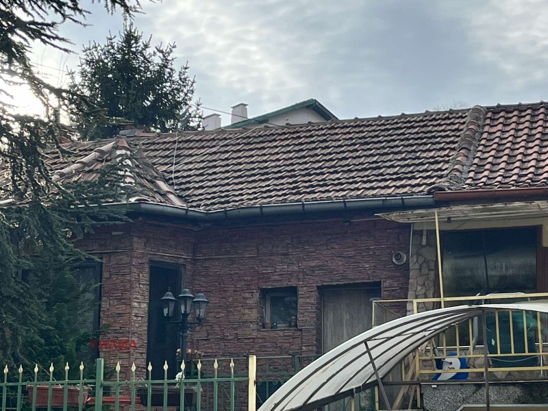 Продава КЪЩА, гр. София, гр. Банкя, снимка 2 - Къщи - 52662534