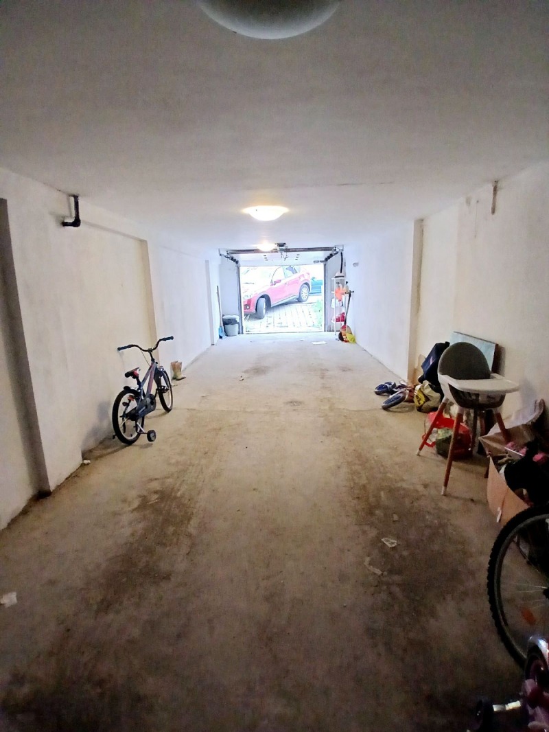 En venta  Cochera Sofia , Manastirski livadi , 46 metros cuadrados | 64437933