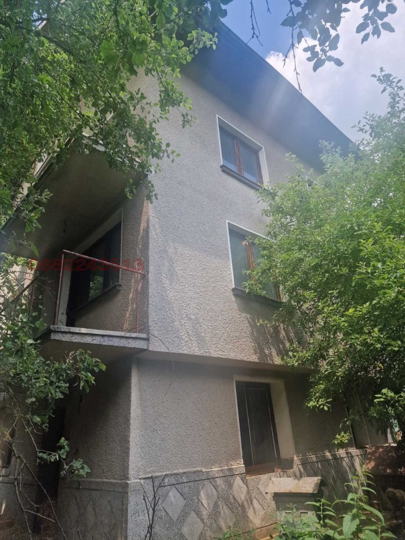 Продава КЪЩА в област Перник, с. Ковачевци - 160 кв.м / 76 693.78 € » 150 000 лв.