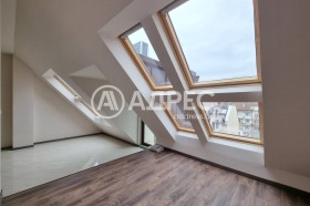 2 bedroom Tsentar, Sofia 1