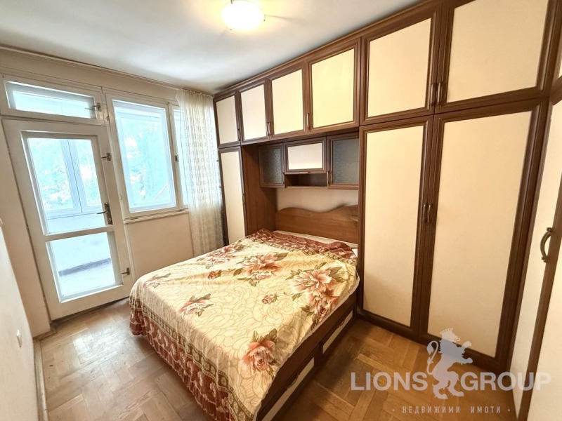 Продава  2-стаен град Варна , Окръжна болница-Генерали , 80 кв.м | 20655000