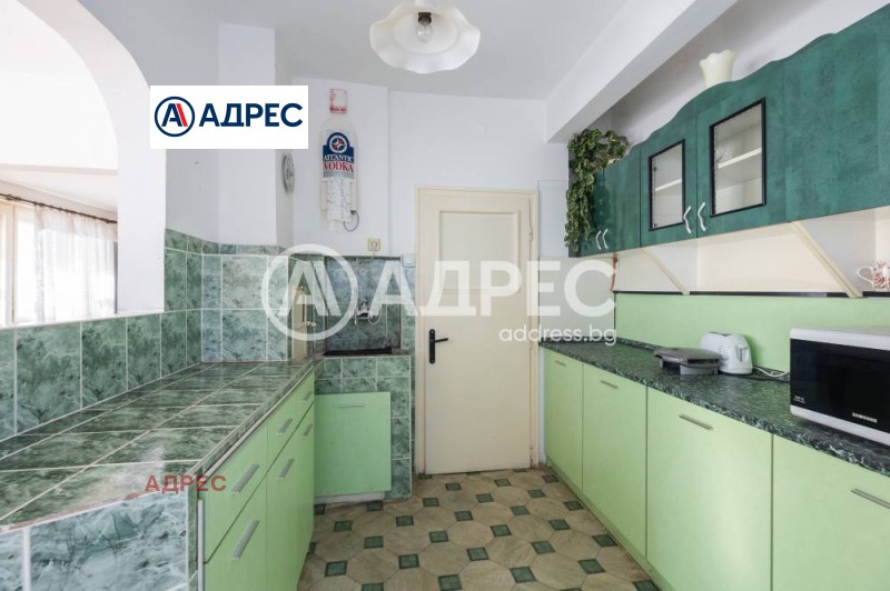 Продава  3-стаен град Добрич , Център , 82 кв.м | 50522841 - изображение [4]