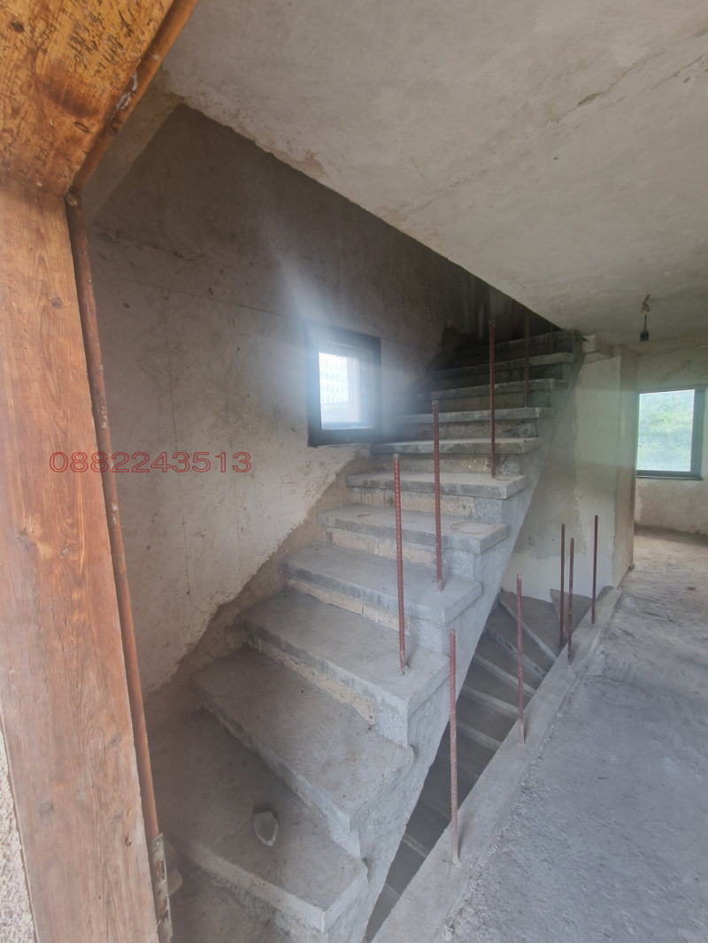 Продава КЪЩА, с. Ковачевци, област Перник, снимка 7 - Къщи - 52783539