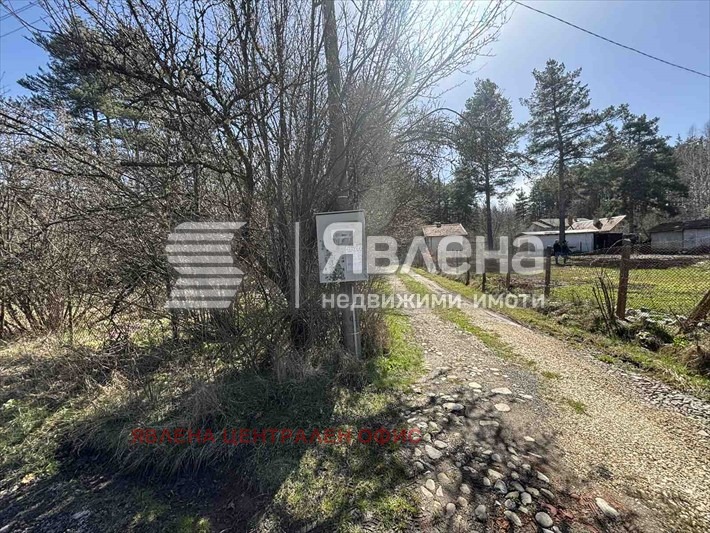Продава КЪЩА, с. Горни Окол, област София област, снимка 4 - Къщи - 56318629