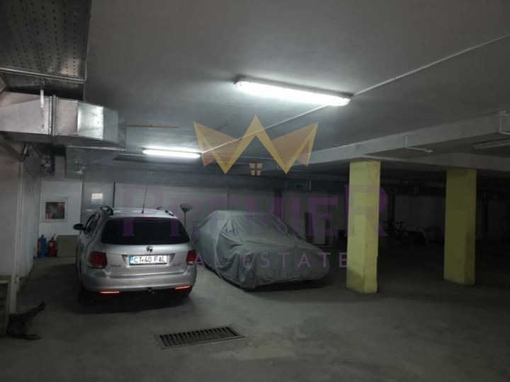 Продава ГАРАЖ, ПАРКОМЯСТО, гр. Варна, к.к. Чайка, снимка 2 - Гаражи и паркоместа - 53201193