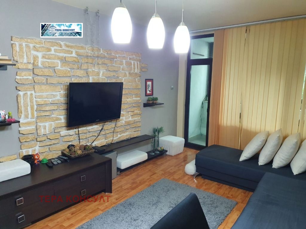 Продава 3-СТАЕН, гр. Плевен, 9-ти квартал, снимка 9 - Апартаменти - 55807645