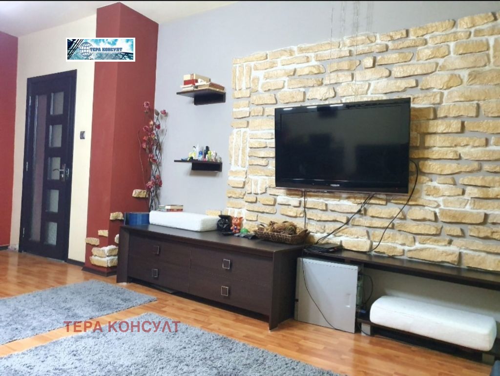 Продава 3-СТАЕН, гр. Плевен, 9-ти квартал, снимка 12 - Апартаменти - 55807645