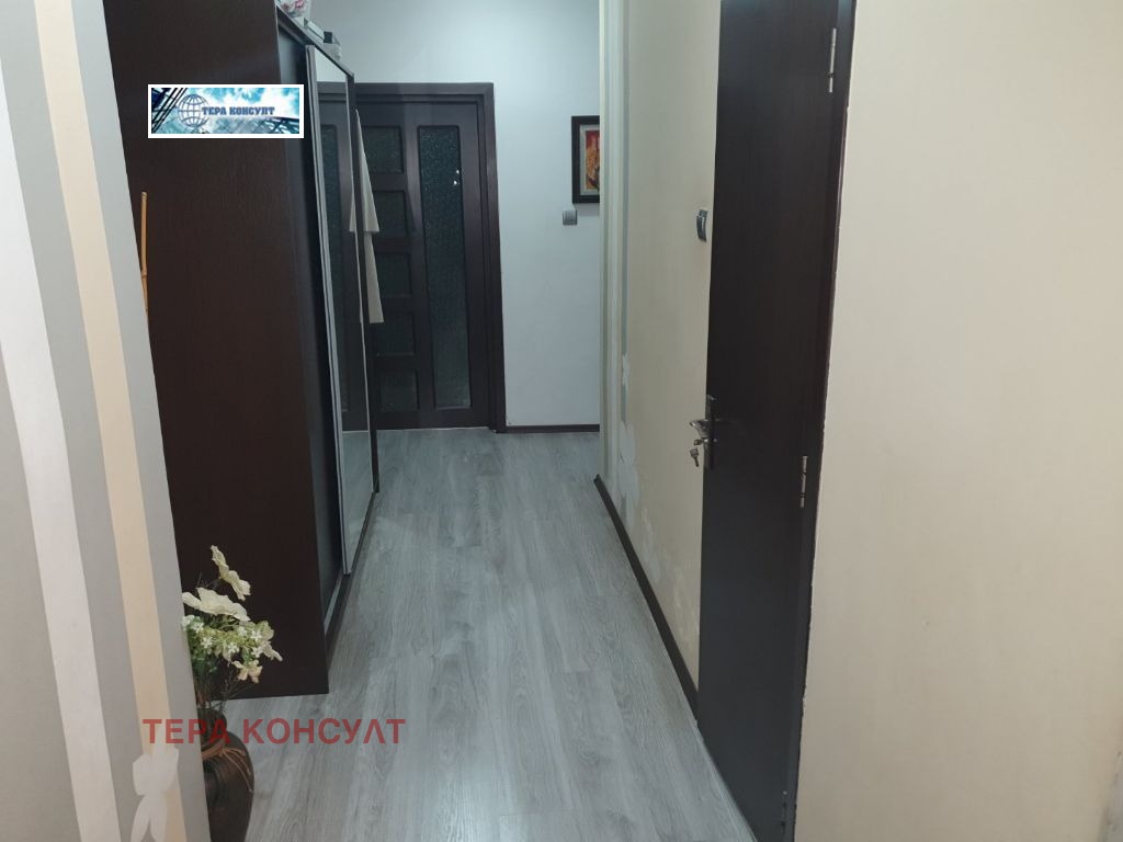 Продава 3-СТАЕН, гр. Плевен, 9-ти квартал, снимка 4 - Апартаменти - 55807645