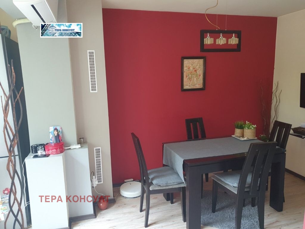 Продава 3-СТАЕН, гр. Плевен, 9-ти квартал, снимка 2 - Апартаменти - 55807645