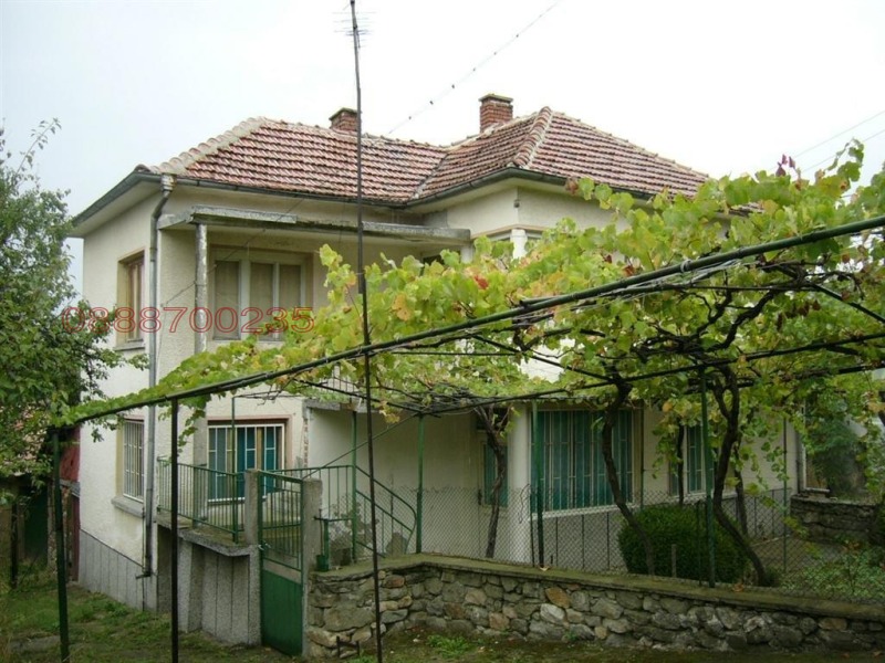 Продава КЪЩА в област Стара Загора, с. Главан - 160 кв.м / 33 000 € » 64 542.39 лв.