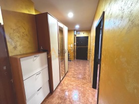2 quartos Izgrev, Burgas