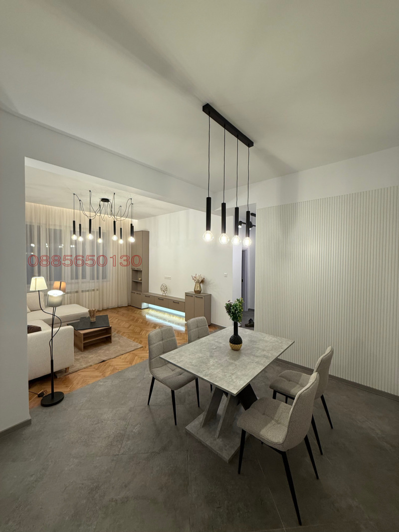 Продава 3-СТАЕН, гр. София, Център, снимка 4 - Апартаменти - 53020449