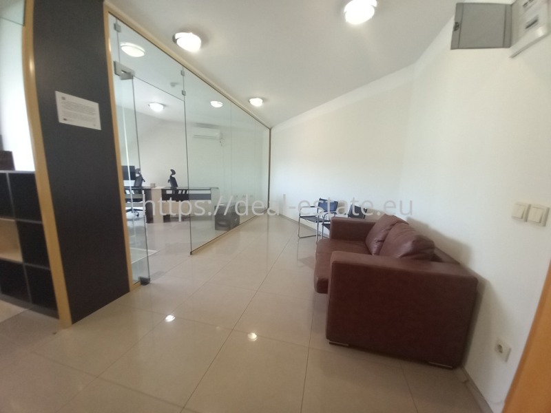 Продава  Офис град Благоевград , Идеален център , 63 кв.м | 14803620 - изображение [6]