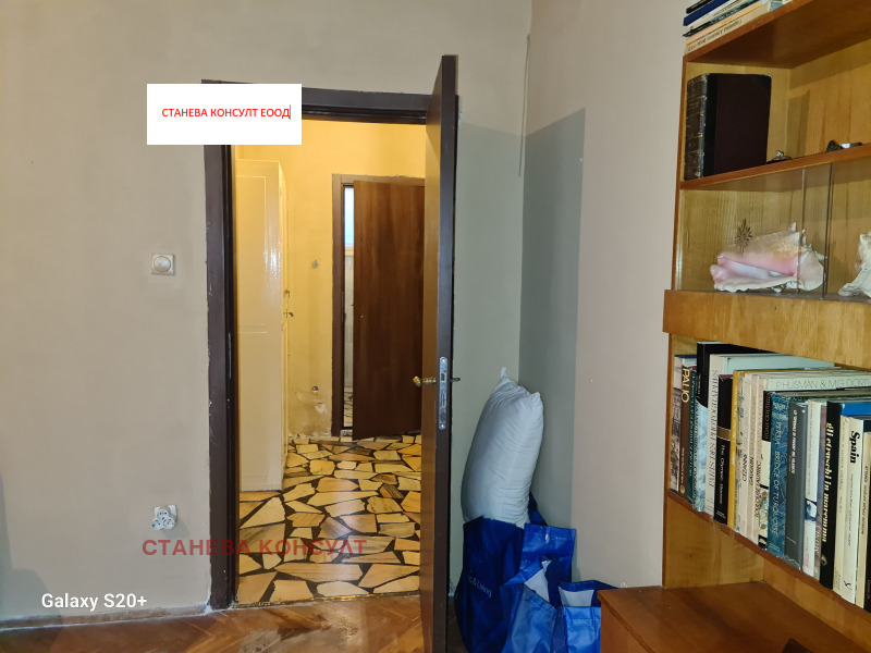 Продава  Етаж от къща град София , Гео Милев , 163 кв.м | 61640057 - изображение [7]