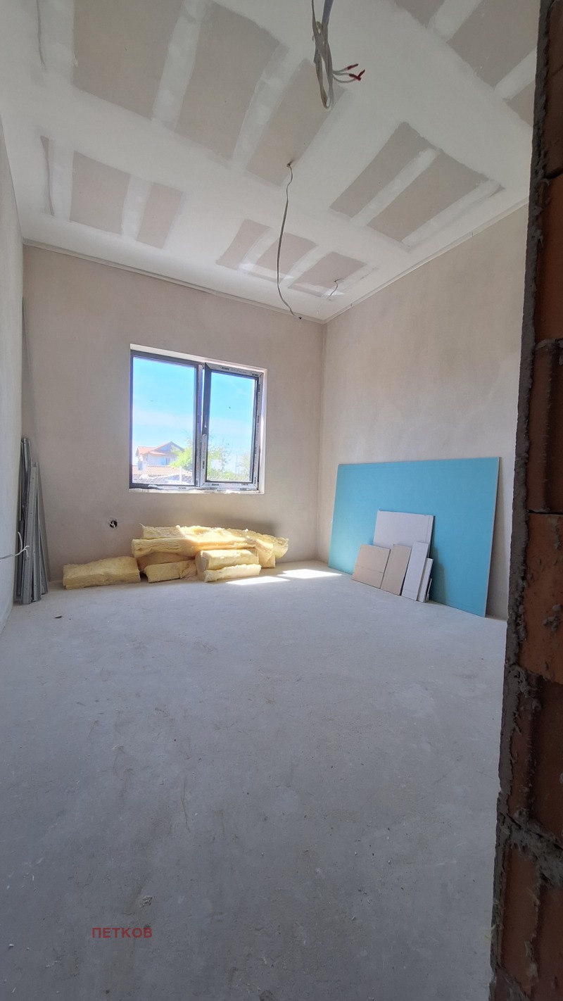 Продава  Къща област Варна , с. Приселци , 100 кв.м | 88085739 - изображение [10]