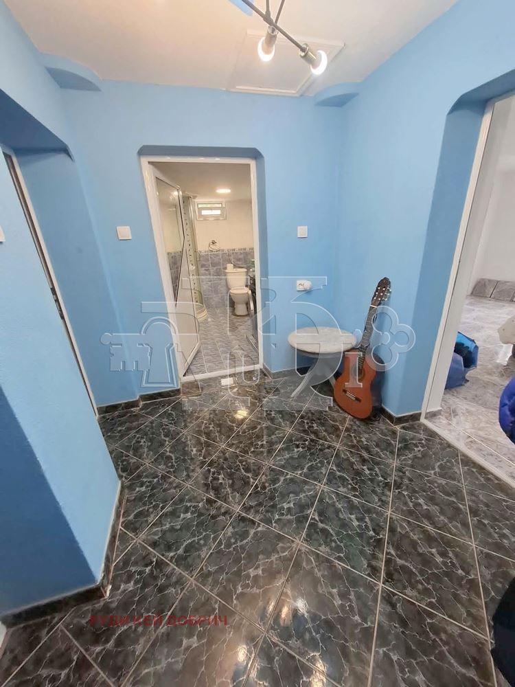 Продава КЪЩА, с. Царевец, област Добрич, снимка 7 - Къщи - 55392932