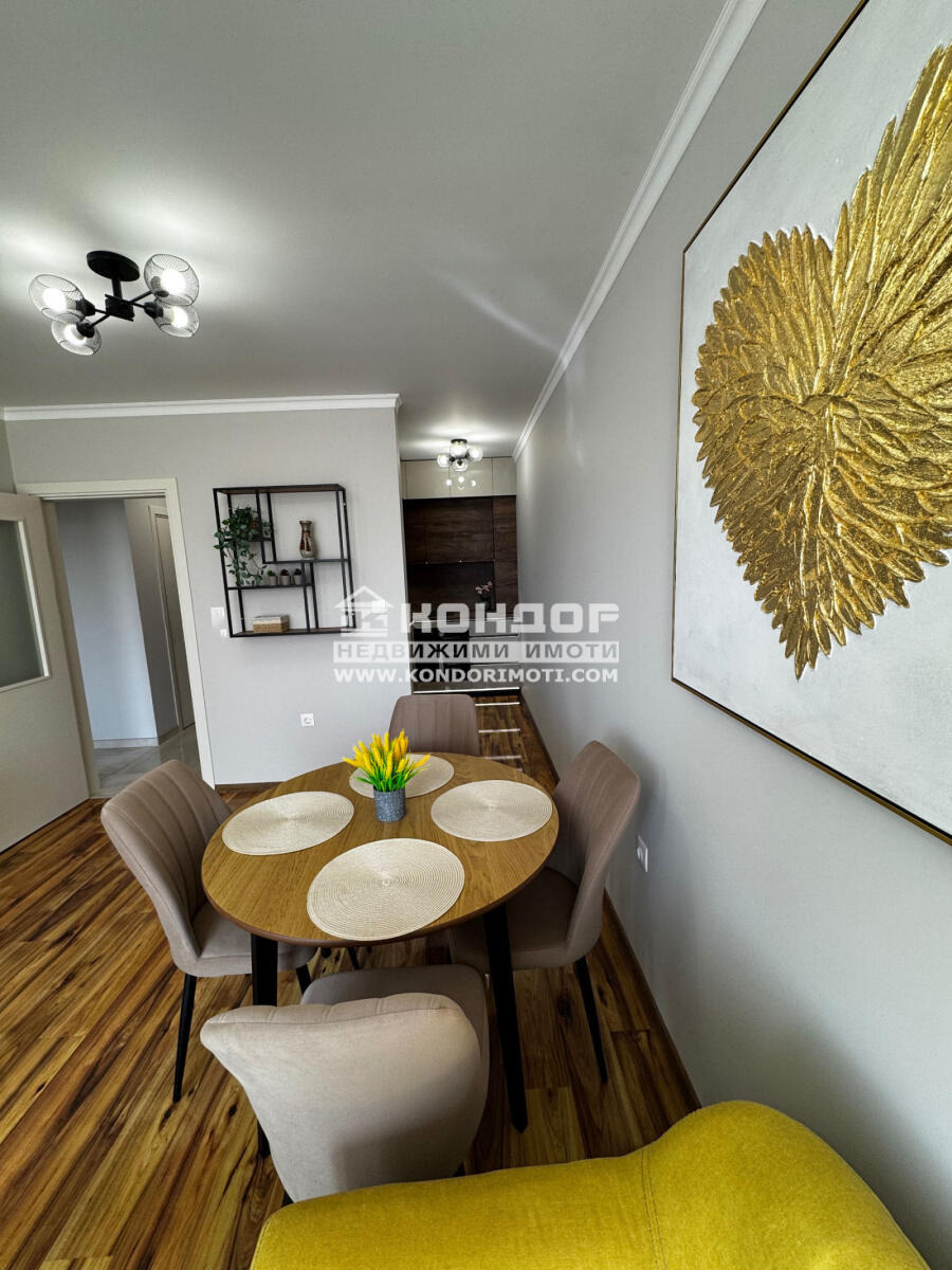 Продава 3-СТАЕН, гр. Пловдив, Съдийски