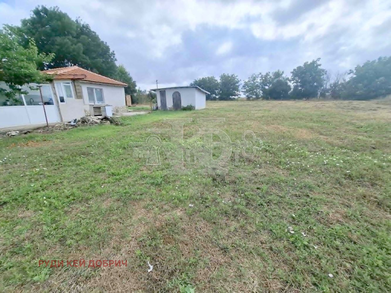Продава КЪЩА, с. Царевец, област Добрич, снимка 12 - Къщи - 55392932