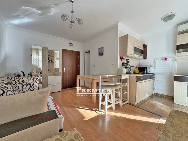 Продава 1-СТАЕН в област Бургас, к.к. Слънчев бряг - 36 кв.м / 58 500 € » 114 416.06 лв., ПРЕМИЕР