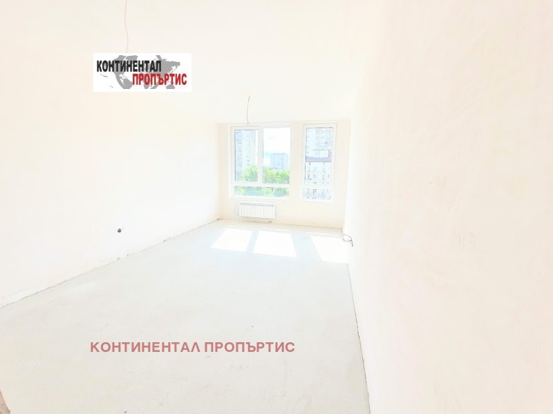 Продава 2-СТАЕН, гр. София, Младост 4