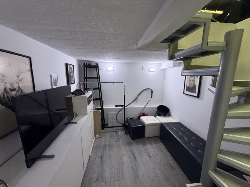 Продава КЪЩА, гр. София, Център, снимка 13 - Къщи - 52752885