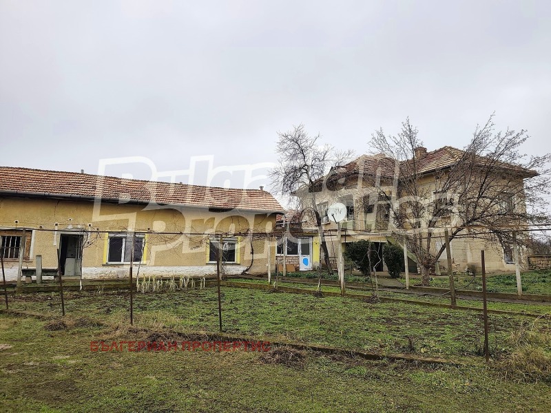 Продава КЪЩА, с. Садовец, област Плевен, снимка 2 - Къщи - 53533485
