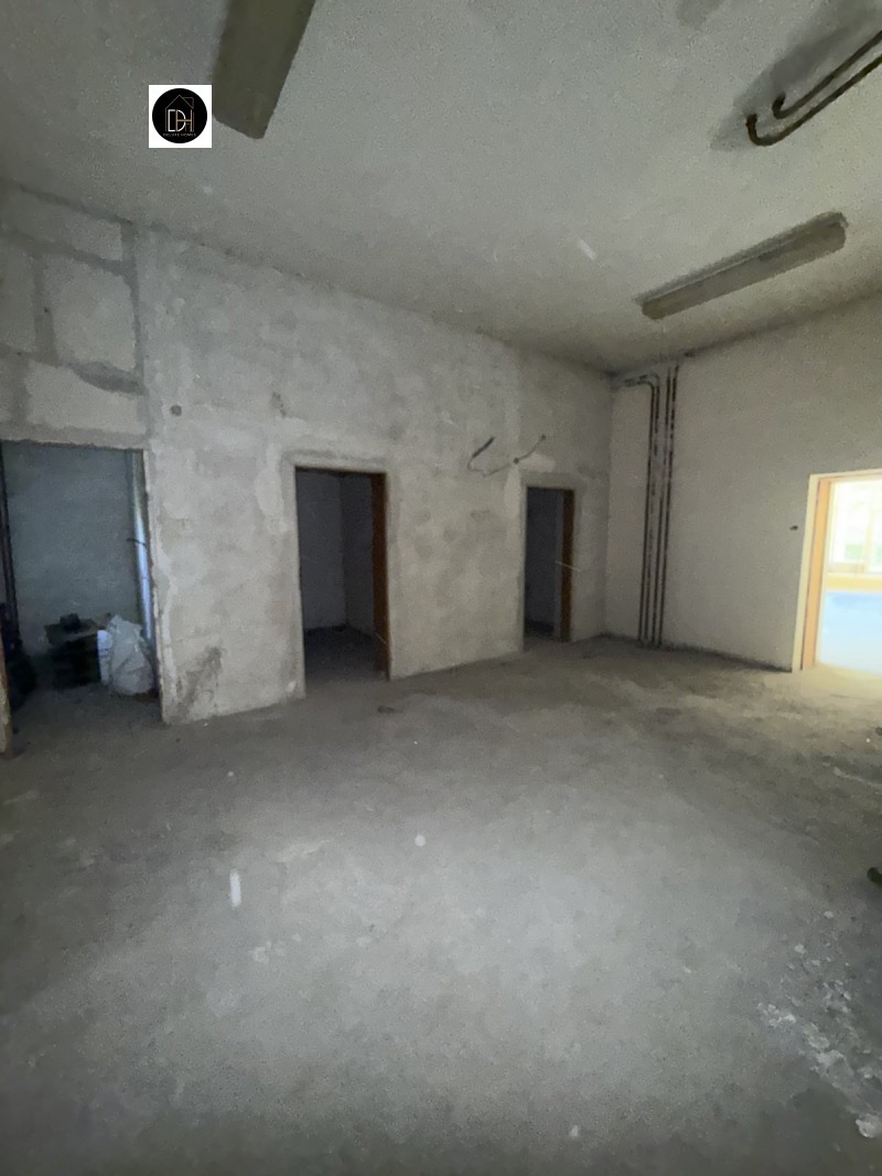 Продава  Пром. помещение град Пловдив , Гагарин , 410 кв.м | 96871818 - изображение [8]