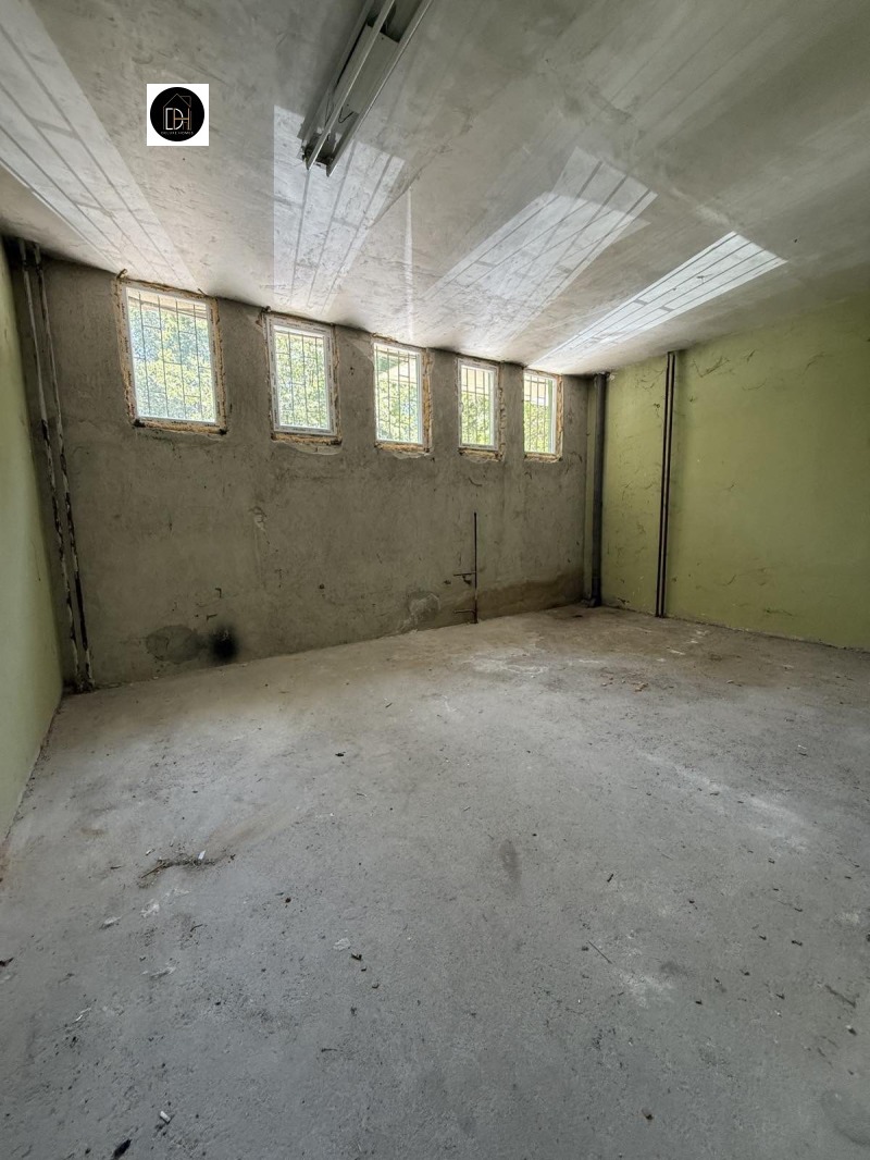 Продава  Пром. помещение град Пловдив , Гагарин , 410 кв.м | 96871818 - изображение [9]