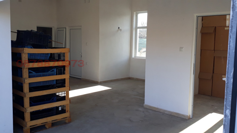 Продава БИЗНЕС ИМОТ, с. Българин, област Хасково, снимка 5 - Други - 52805356