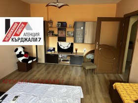 2 slaapkamers Vazrozjdentsi, Kardzjali 6