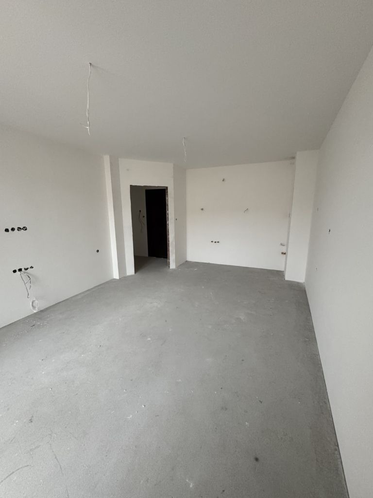 Продава 3-СТАЕН, гр. Плевен, Широк център, снимка 3 - Апартаменти - 52577277