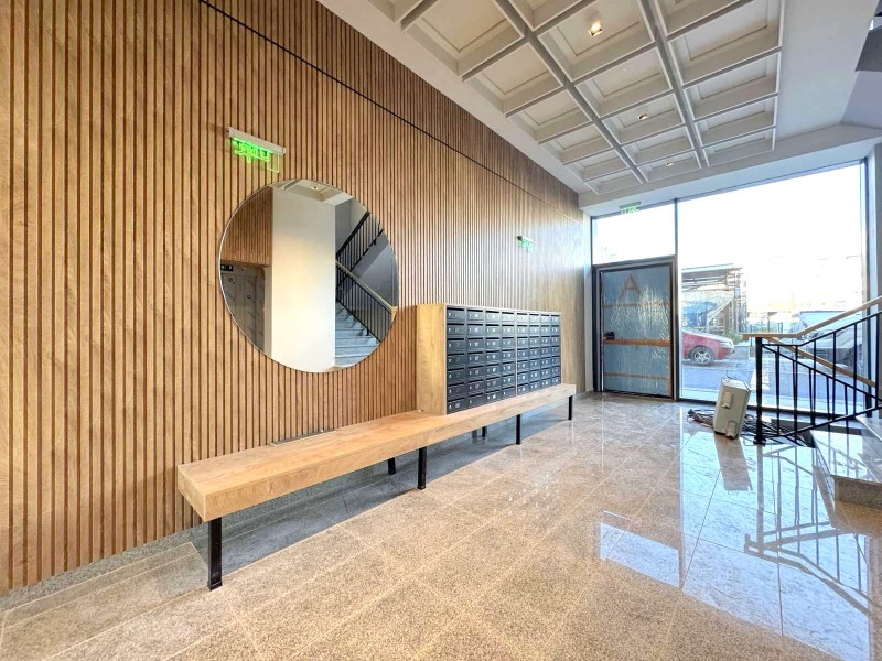 Продава 4-СТАЕН, гр. Варна, Младост 1