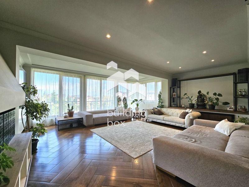 Продава МЕЗОНЕТ, гр. София, Витоша