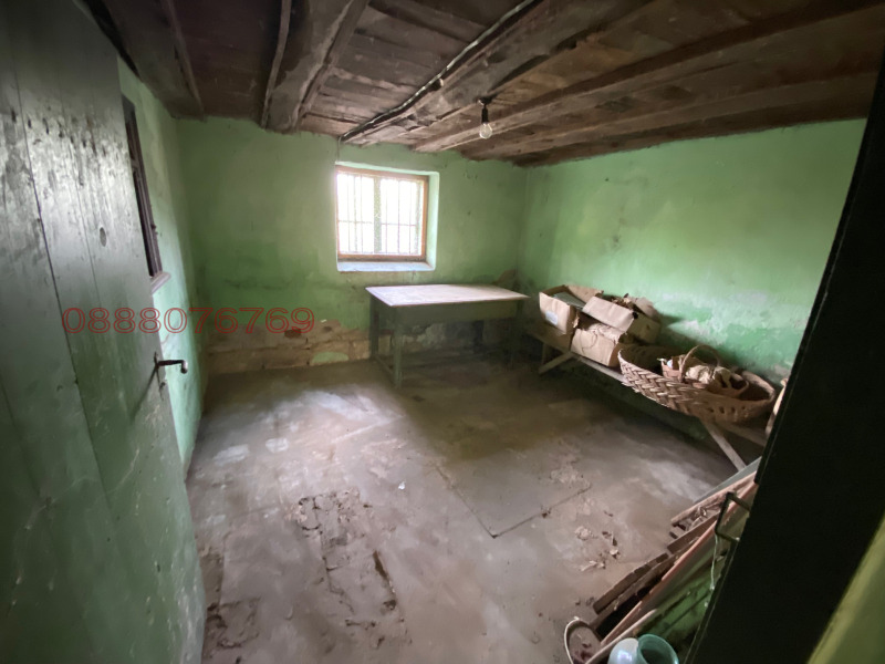 Продава КЪЩА, с. Крета, област Плевен, снимка 11 - Къщи - 52786589