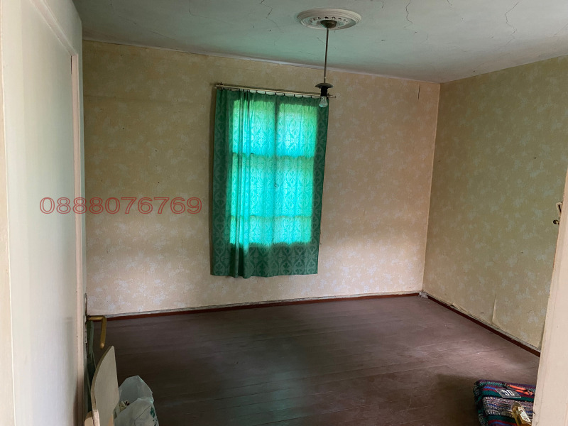 Продава КЪЩА, с. Крета, област Плевен, снимка 7 - Къщи - 52786589