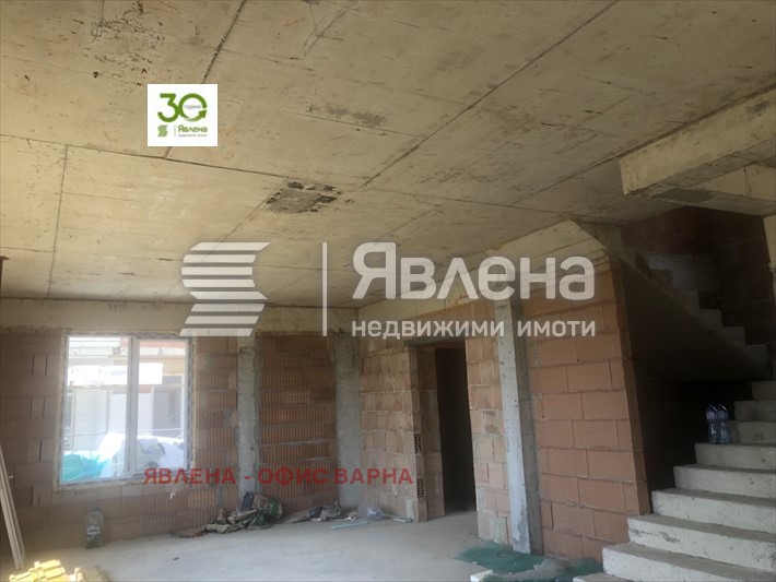 Продава КЪЩА, гр. Варна, м-т Боровец - юг, снимка 3 - Къщи - 48327064