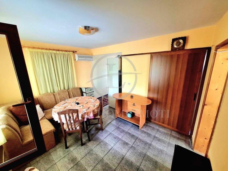 Продава КЪЩА, с. Граф Игнатиево, област Пловдив, снимка 3 - Къщи - 52657866