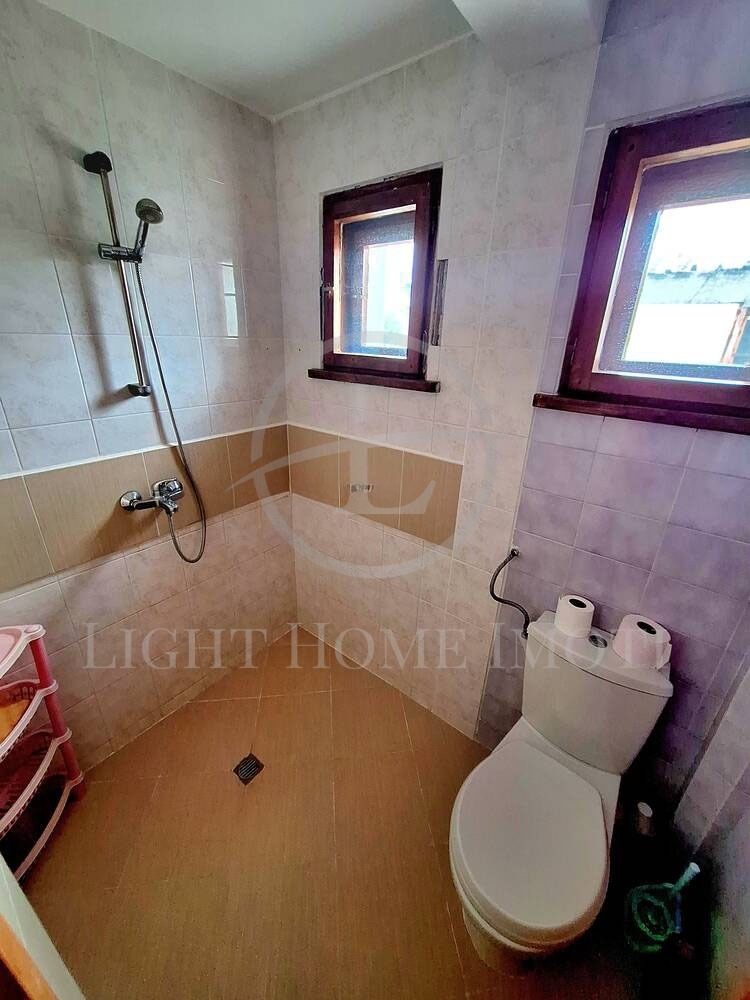 Продава КЪЩА, с. Граф Игнатиево, област Пловдив, снимка 12 - Къщи - 52657866