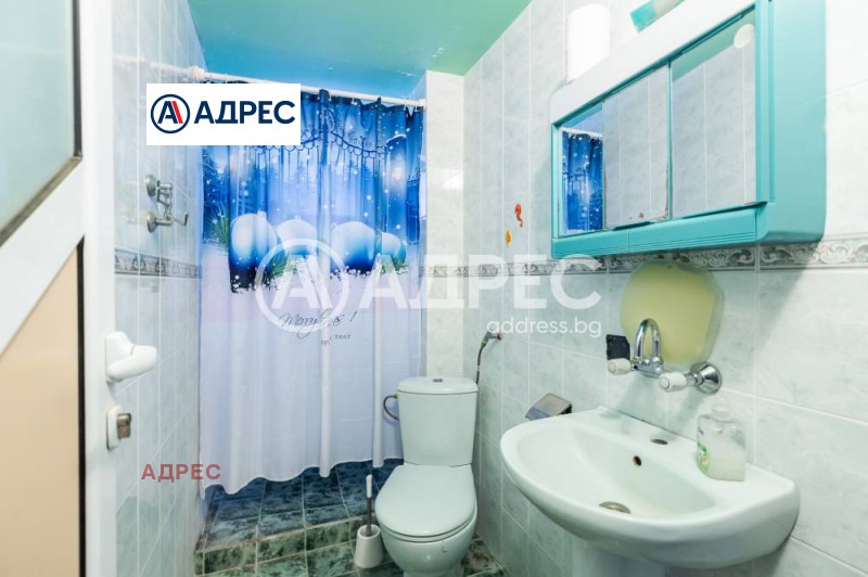 Продава КЪЩА, с. Долище, област Варна, снимка 12 - Къщи - 53256798