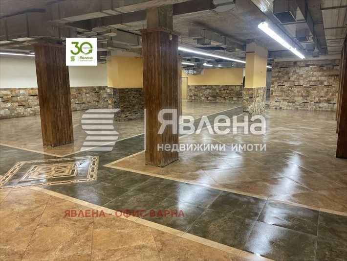 Продава ЗАВЕДЕНИЕ, гр. Варна, Левски 2, снимка 1 - Заведения - 47347689