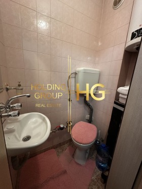 2 slaapkamers Ljatno kino Trakija, Varna 16