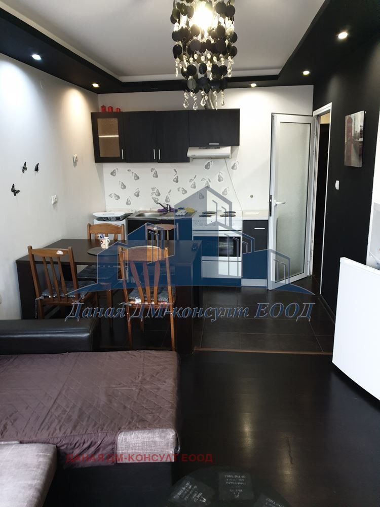 Na sprzedaż  1 sypialnia Szumen , Dobrudżanski , 64 mkw | 63498304 - obraz [2]