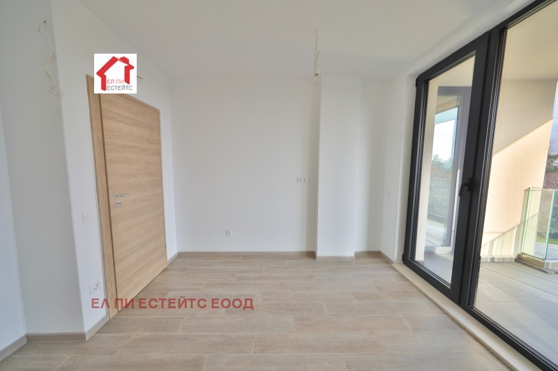 Продается  1 спальня Варна , к.к. Св.Св. Константин и Елена , 68 кв.м | 29697074 - изображение [8]