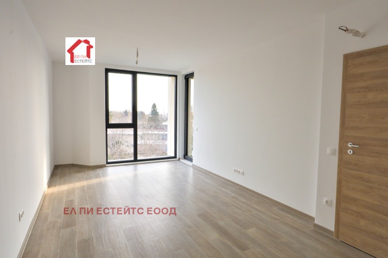Продается  1 спальня Варна , к.к. Св.Св. Константин и Елена , 68 кв.м | 29697074