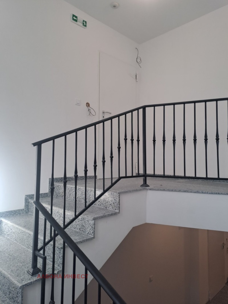 Na sprzedaż  Biuro Warna , Centar , 193 mkw | 45042964 - obraz [8]