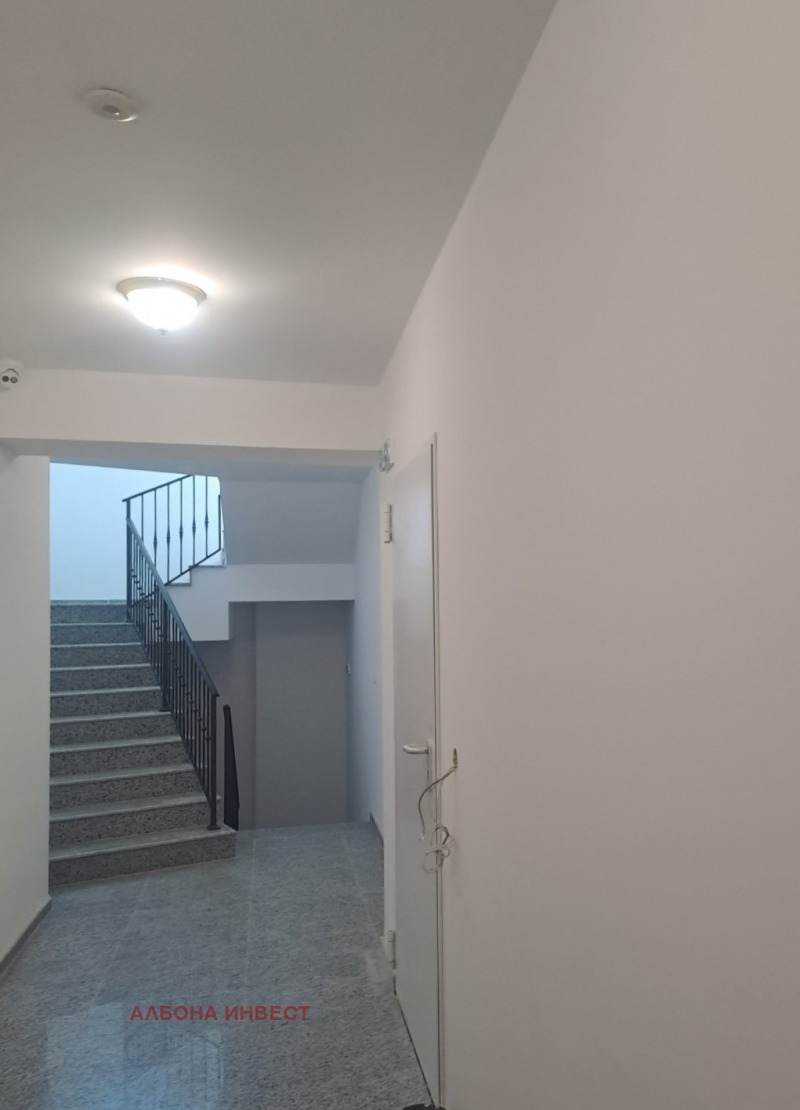 Na sprzedaż  Biuro Warna , Centar , 193 mkw | 45042964 - obraz [11]