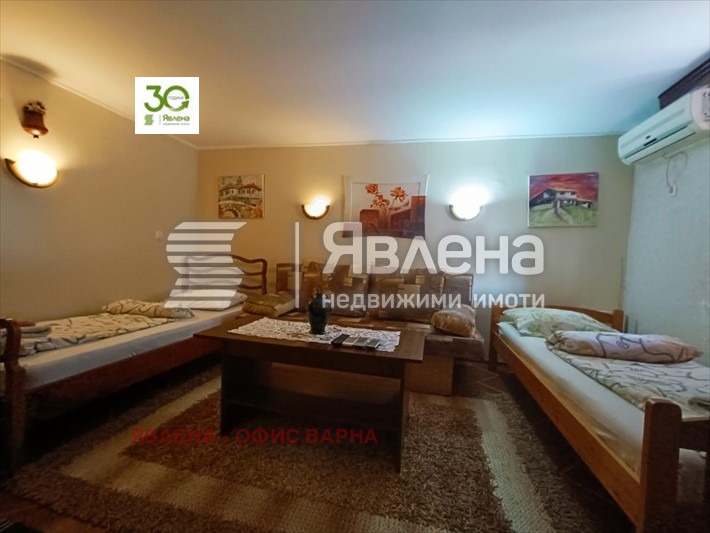 Продава КЪЩА, гр. Плиска, област Шумен, снимка 16 - Къщи - 49228034